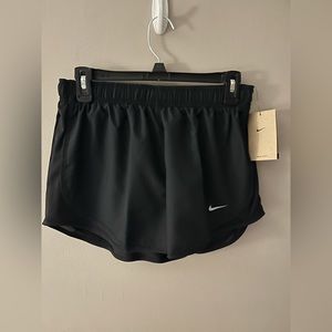 NWT Women’s Nike Tempo Running Shorts